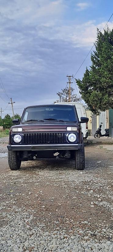 авто прадажа: ВАЗ (ЛАДА) 4x4 Нива: 1.7 л | 2013 г. 180347 км Внедорожник — 1