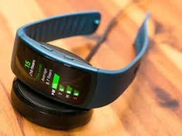 фит салон: Куплю зарядное устройство на Samsung gear fit 2