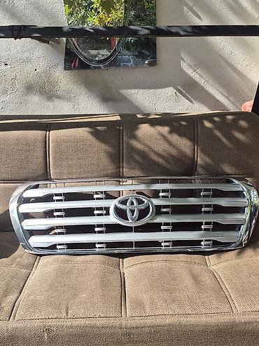 Oblisovkalar, barmaqlıqlar: Toyota Land Crui — 1
