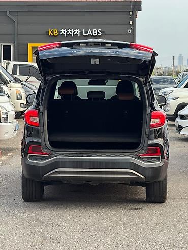 subaru outback xt: Ssangyong Rexton: 2020 г. — 8