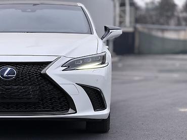 мотор на лексус: Lexus ES: 2021 г., 2.5 л, Вариатор, Гибрид, Седан — 2