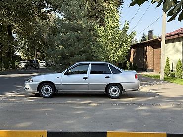 byd e2 2025: Daewoo Nexia: 2010 г., 1.5 л, Механика, Бензин, Седан — 5