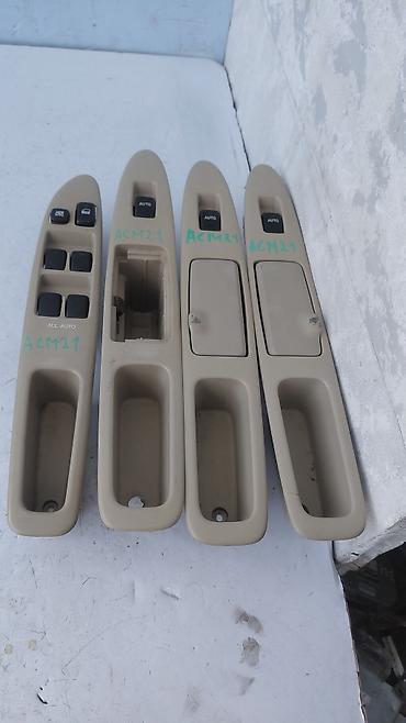 накитки на панел: Сenter console Toyota 2003 г., Б/у, Оригинал, Япония — 1