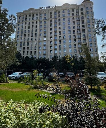 дом асанбай: 3 комнаты, 128 м², Элитка, 4 этаж, Дизайнерский ремонт