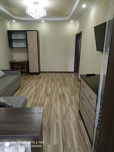 спортивный уголок: Квартира 1 комнатная. В 5-м микрорайоне. Кухонный гарнитур угловой — 9