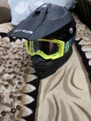 охот форма: Шлем размер 59-60 L черепаха размер L все в месте все это одевалось