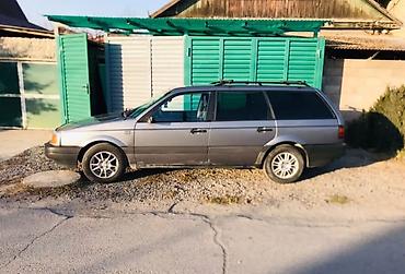 Volkswagen: Volkswagen Passat: 1989 г., 1.8 л, Механика, Бензин, Универсал — 2