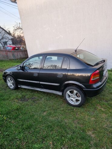 Opel: Opel Astra: 2 l | 2000 г. 319277 km Limuzina na lalafo.rs — 4 Opel: Opel Astra: 2 l | 2000 г. 319277 km Limuzina — 4
