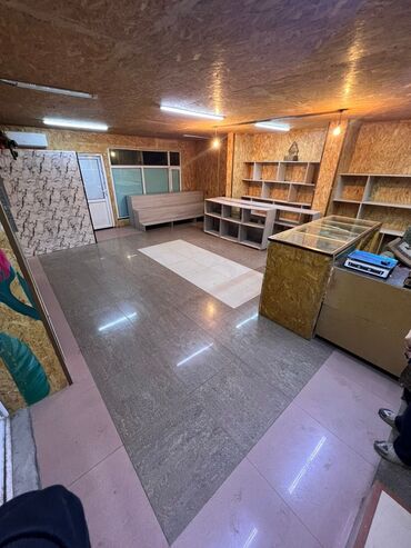 купить коммерческое помещение в бишкеке: Сдается помещение в аренду со всеми удобствами, локация помещения