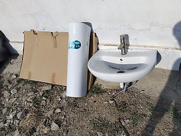 hamam ucun tulpan: Hamam üçün komplekt: - Divara quraşdırılan keramika əl-üz yuma lavabı — 2