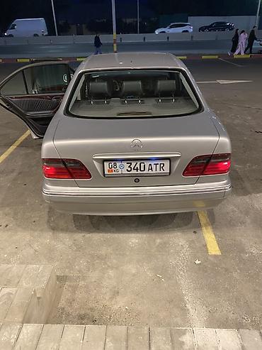124 e500: Mercedes-Benz E-Class: 2001 г., 3.2 л, Автомат, Бензин, Седан — 6
