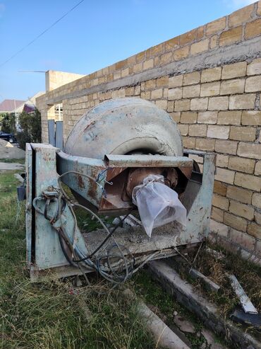 Avtoservis avadanlıqları: Betonqarışdıran (beton mikseri) - Elektriklə işləyən stasionar tipli