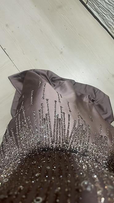 muncuglar: Ziyafət donu, Maksi, Benetton, S, M — 6