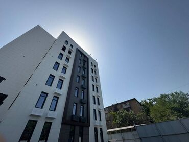 коммерческое помещение аренда: Сатам Офистик 67 кв. м, Ремонтсуз, Эмерексиз, Бизнес борбор, 1 кабат