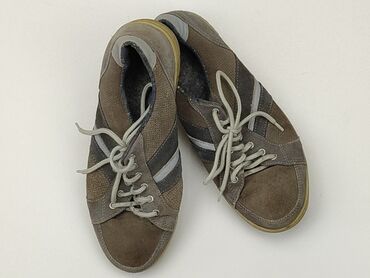 buty sportowe chłopięce lekkie: Adidasy 40, stan - Dobry
