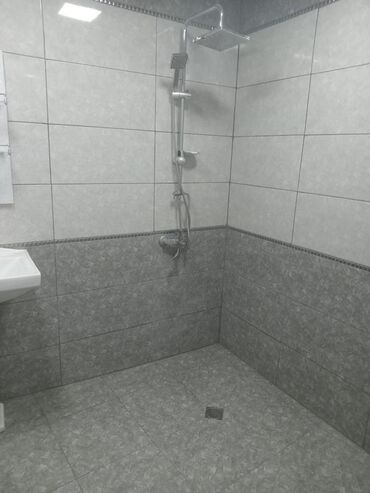 Uzunmüddətli kirayə mənzillər: Xırdalan İcra Hakimiyyətinin yanında 3 otaqlı 130kv. 600 manat əşyalı — 8