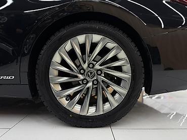 Lexus: Lexus ES: 2019 г., 2.5 л, Автомат, Гибрид, Седан at lalafo.kg — 14 Lexus: Lexus ES: 2019 г., 2.5 л, Автомат, Гибрид, Седан — 14