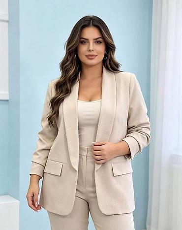elipsa bluze: BIG SIZE SAKOI
Vel: 42-50
Cena: 4100 dinara
Uvoz Turska — 6