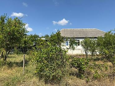 2 комнатная квартира в баку вторичное жилье: 3 комнаты, 72 м² — 2