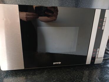 Plitələr və bişirmə panelləri: Mikrodalğalı soba Gorenje, Qril ilə, rəng - Qara