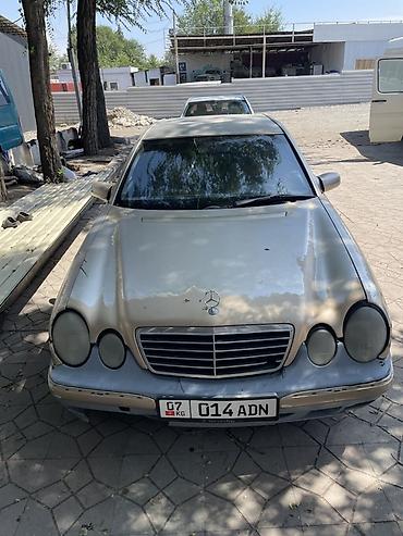 jeep compas: Mercedes-Benz E-Class: 2000 г., 2.7 л, Механика, Дизель, Седан — 1