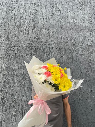Цветы и букеты: Букеты на разные Мероприятия принимаем заказы на любой сложности по — 5