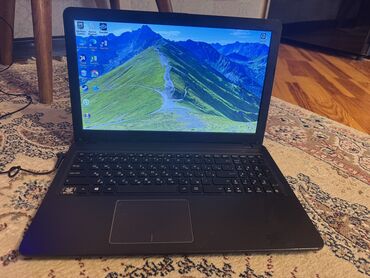 Настольные ПК и рабочие станции: Б/у ASUS Vivobook, 15.6 ", Intel Core i3, 256 ГБ, Самовывоз