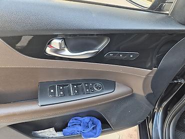 kia ka 3: Kia Cerato: 2019 г., 1.6 л, Вариатор, Бензин, Седан — 7
