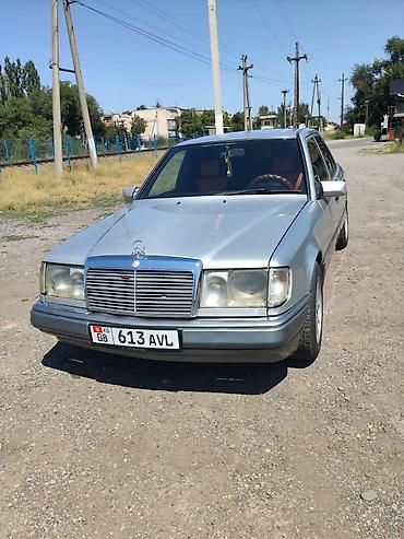 70 200: Mercedes-Benz E-Class: 1992 г., 2 л, Механика, Газ, Седан — 1