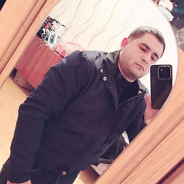 din mühafizə: Mühafizəçi, Kişi, 31 yaş, 1 ildən az təcrübə — 2