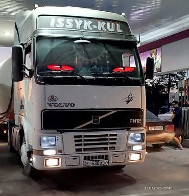 Тягачи: Тягач, Volvo, 2001 г., Без прицепа — 4