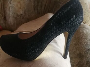 zenske cipele za kisu: Pumps, 38