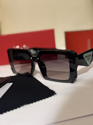 vojne naocare: Sunglasses, Prada, color - Black