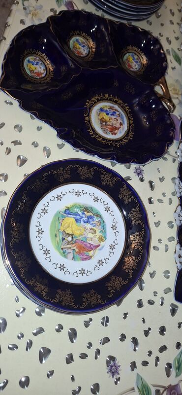 Nahar dəstləri və servizlər: Nahar dəsti, rəng - Göy, Farfor — 8