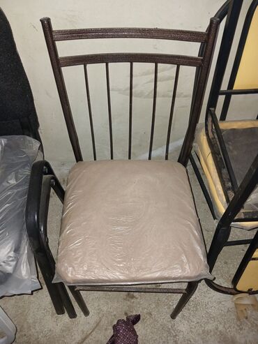 Bağ, çöl oturacaqları: Yeni, Sadə stul, Taxta, Azərbaycan — 17