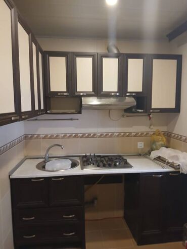 Uzunmüddətli kirayə mənzillər: Yeni gunewli qes V massivi 9/1 mertebesi 1 otaq boww ev kiraye verilir — 1