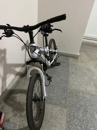 Çılçıraq, 1 lampa, Plastik