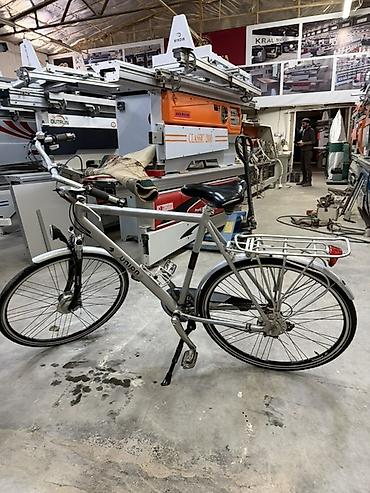 velosiped kameri: Б/у Городской велосипед 28", скоростей: 8, Самовывоз, Платная доставка — 2