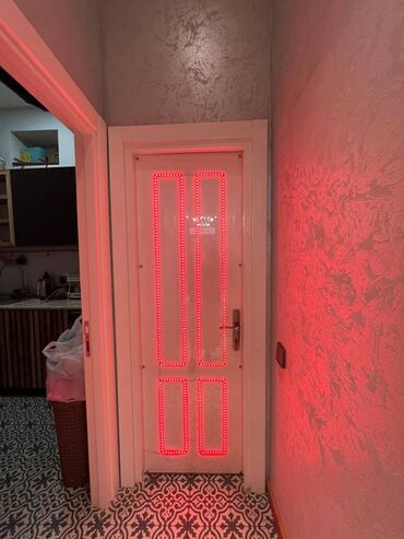 Digər kommersiya daşınmaz əmlakı: Nərimanov rayonu, Ziya Bünyadov, Karl Maksa yaxın ərazidə yerləşən — 8