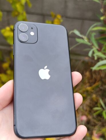 Apple iPhone: IPhone 11, Б/у, 128 ГБ, Jet Black, 79 %