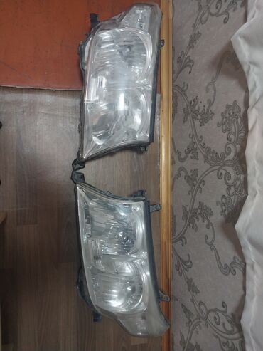led lamp: Komplekt, Yaxın və uzaq vuran işıqlar Toyota, İşlənmiş