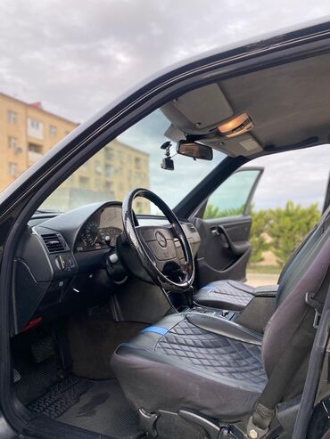 Mercedes-Benz: Mercedes-Benz C-Class: 1.8 l | 1999 il Sedan — 8