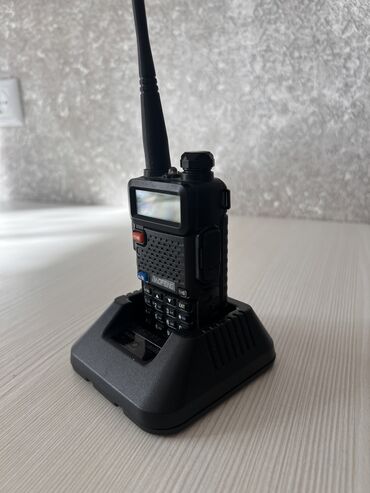 диктафоны: Рация Baofeng UV-5R в комплекте с ларингофоном, купите сегодня и