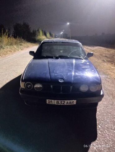 решетка радиатора пассат б3: BMW M5: 1990 г., Седан