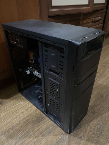 подставка ноутбука: Компьютер, ядер - 4, ОЗУ 16 ГБ, Игровой, Б/у, Intel Core i7, HDD + SSD