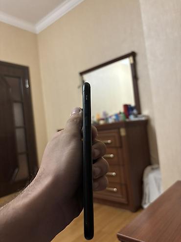 15 iphone: IPhone Xr, Qara, Face ID — 5