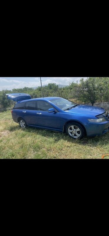 купить машину шевроле: Honda Accord: 2004 г., 2 л, Механика, Бензин, Универсал
