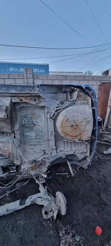 Другие детали кузова: Запчасти на Mazda Demio, 2003 г. Разбор автомобиля, в наличии — 21