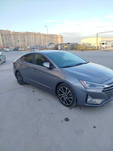 Hyundai: Hyundai Elantra: 2 l | 2019 il Sedan — 5