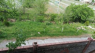 Продажа коттеджей и домов: Двухэтажный дом с огороженным участком и коваными воротами угловое — 11
